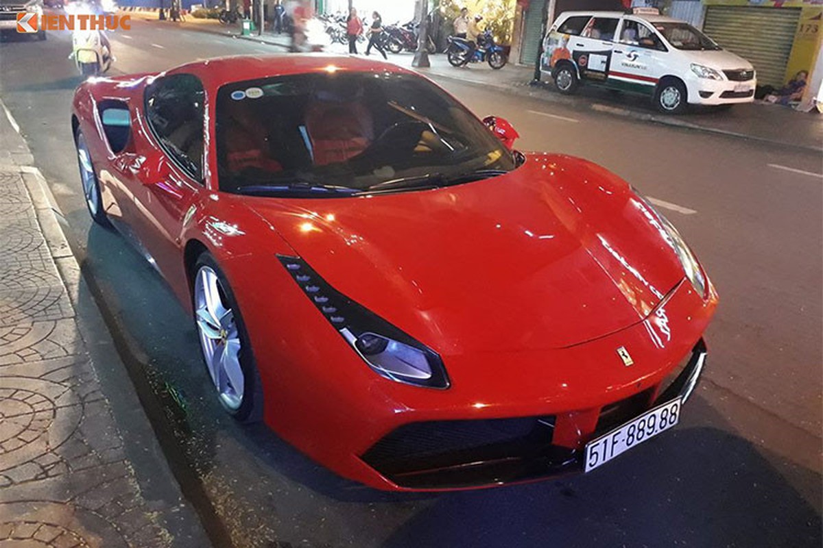 Sieu xe Ferrari 488 GTB tai nan cua Tuan Hung sap 