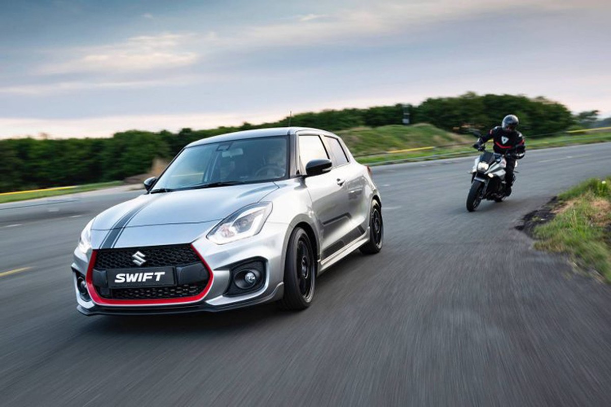 Suzuki Swift Sport 2019 phien ban gioi han gia 755 trieu dong-Hinh-9