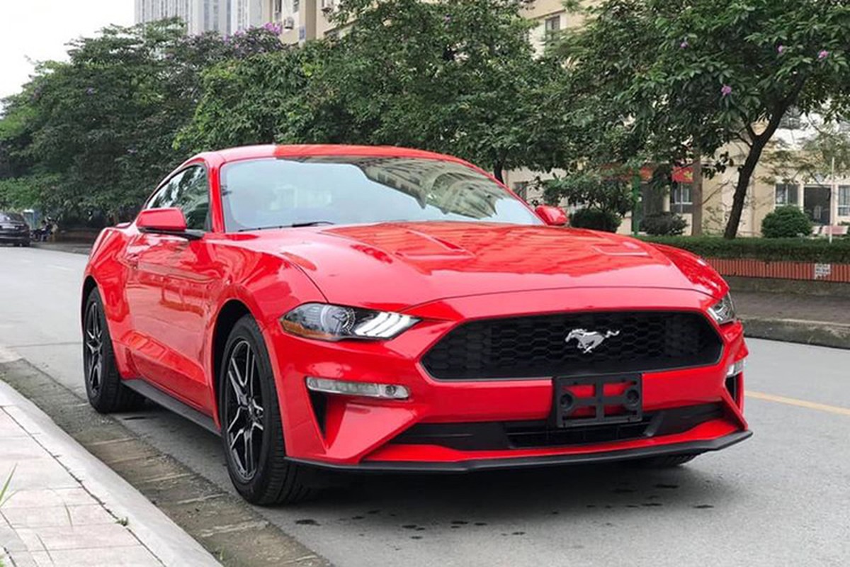 Ford Mustang Premium 2019 gia 3,1 ty dau tien ve Viet Nam