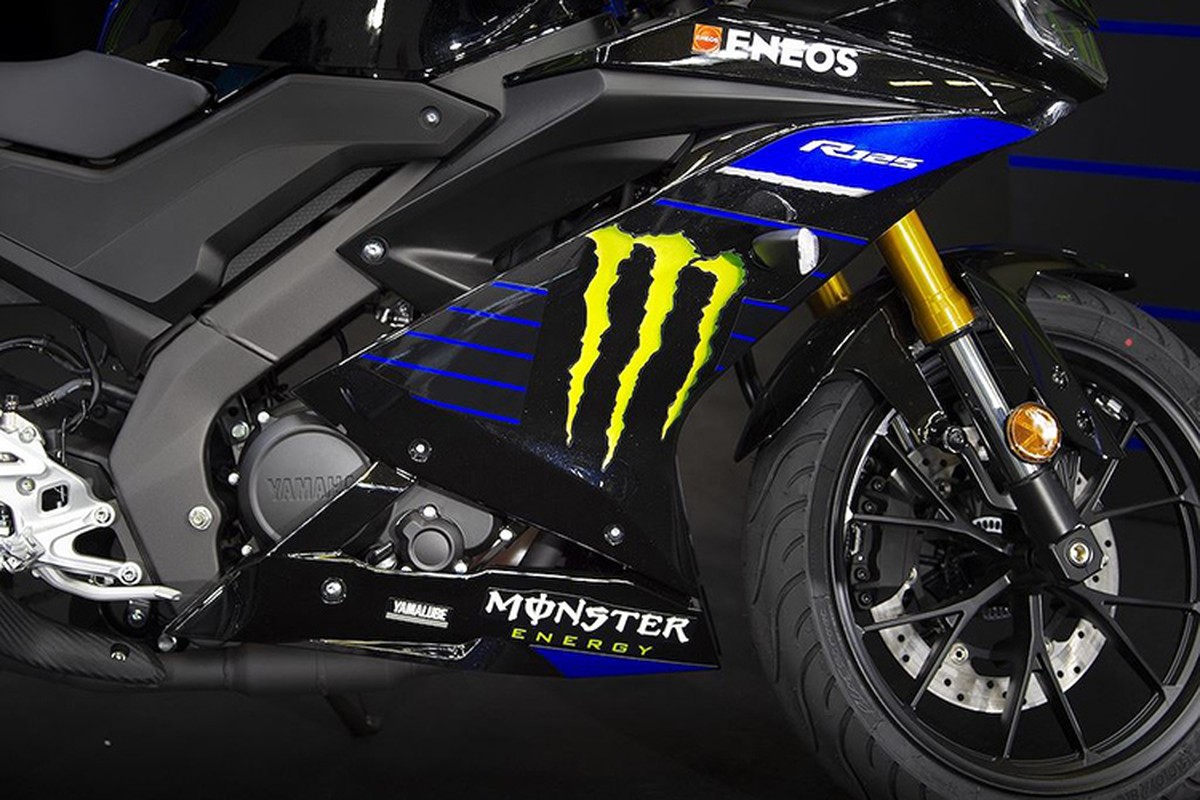 Can canh moto the thao co nho Yamaha R125 Monster Energy-Hinh-7