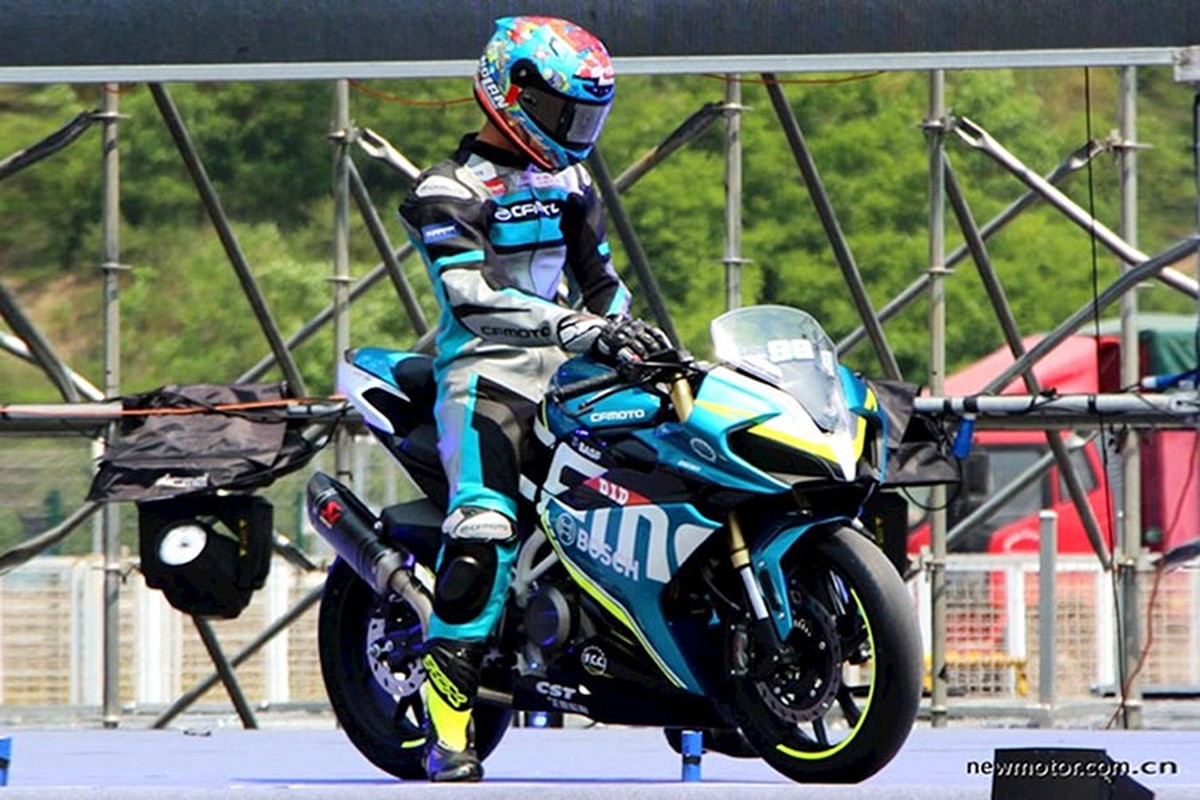 “Soi” moto Trung Quoc gia re phong cach Ducati-Hinh-8
