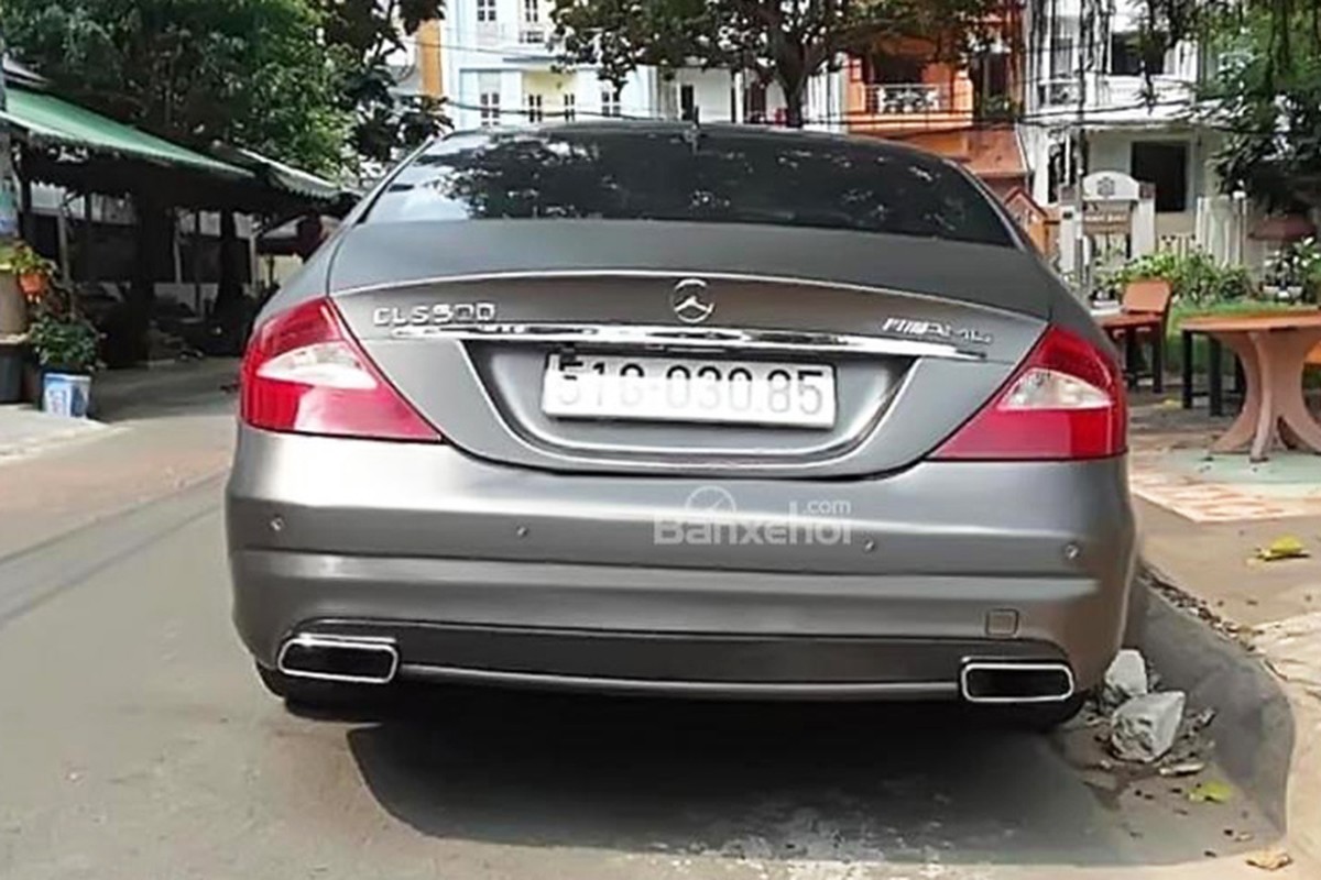 Xe sang Mercedes CLS500 gia chi 418 trieu tai Viet Nam-Hinh-5