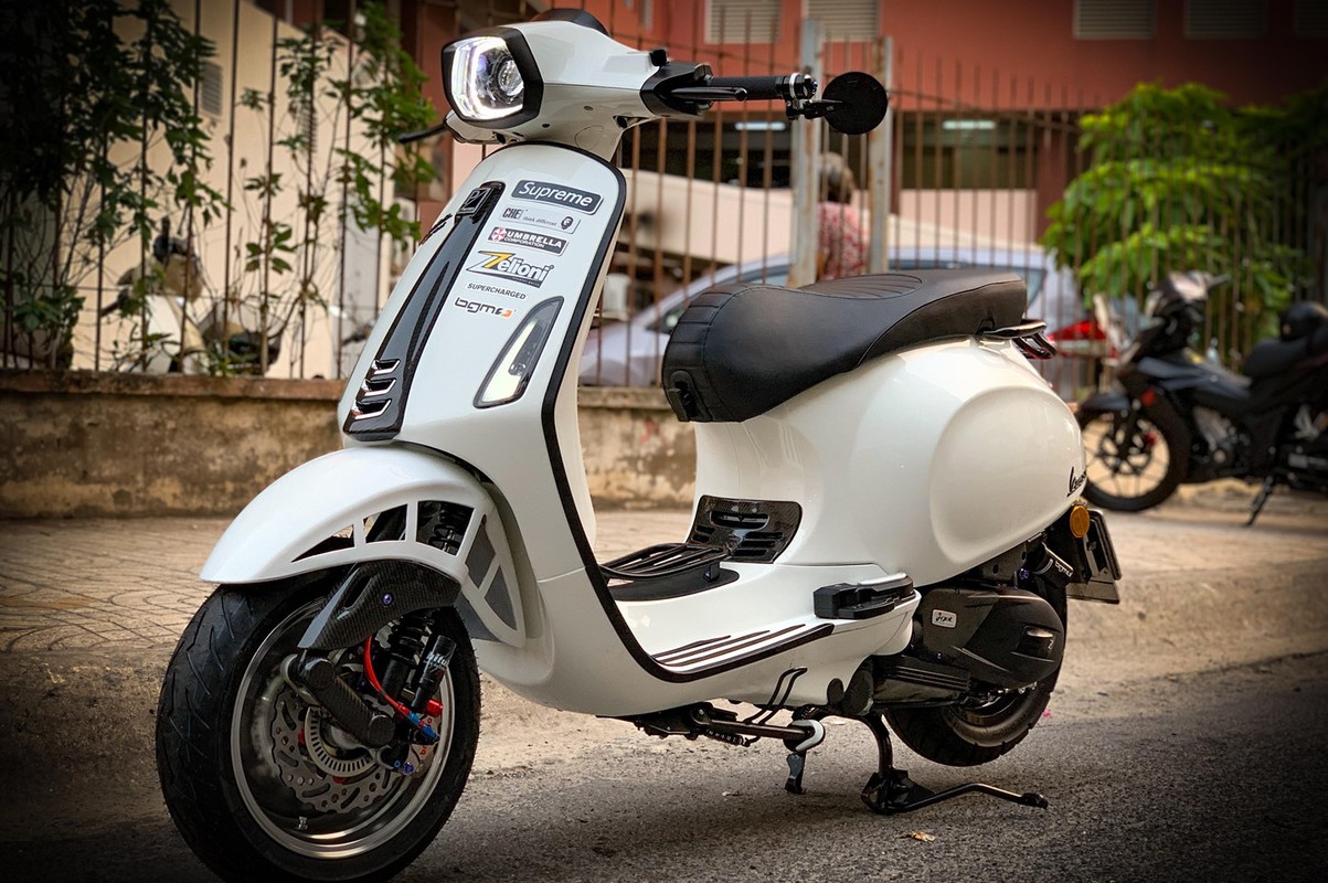 Vespa Sprint do 185 cc va goi phu kien gan 200 trieu-Hinh-2