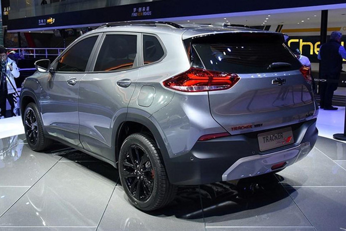 Chevrolet Tracker 2019 gia 338 trieu dong 