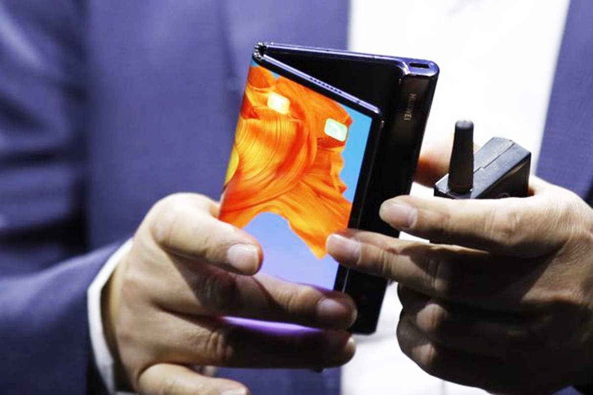 Huawei Mate X: Smartphone man hinh gap 84 trieu bat ngo len ke-Hinh-5