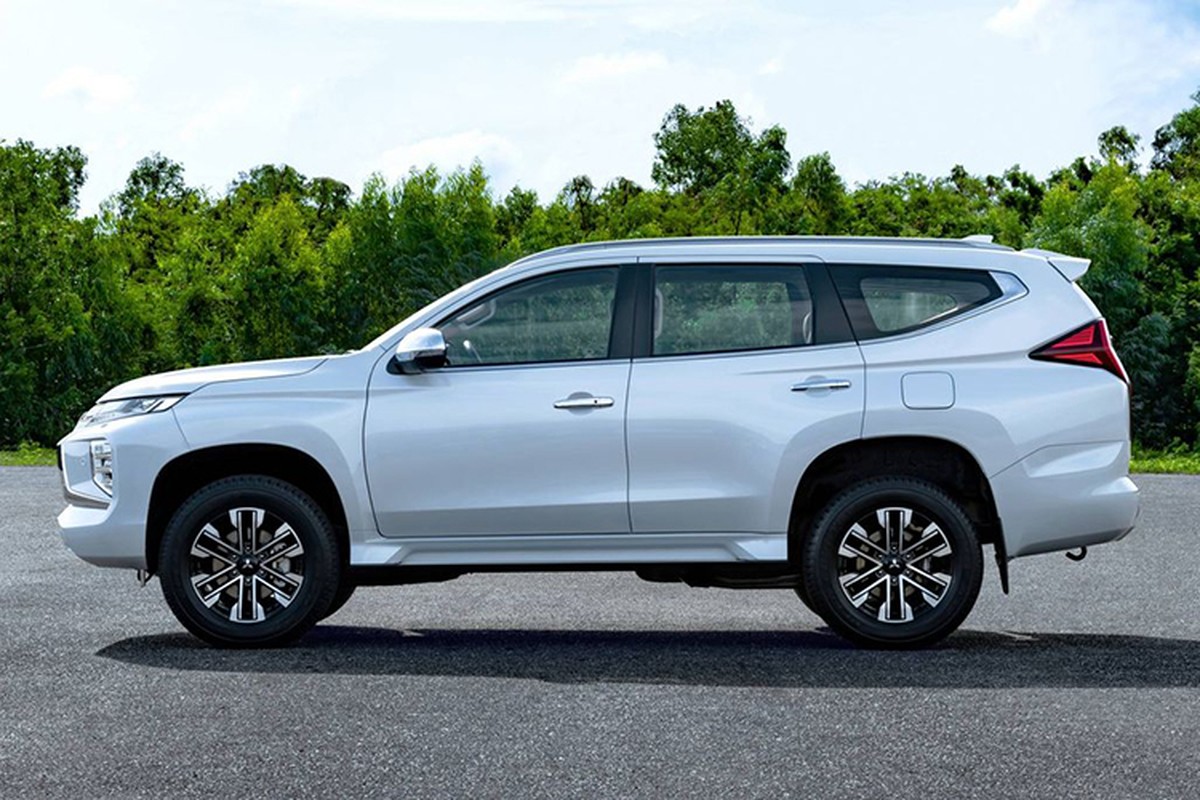 Mitsubishi Pajero Sport 2020 tu 987 trieu, sap ve Viet Nam-Hinh-2