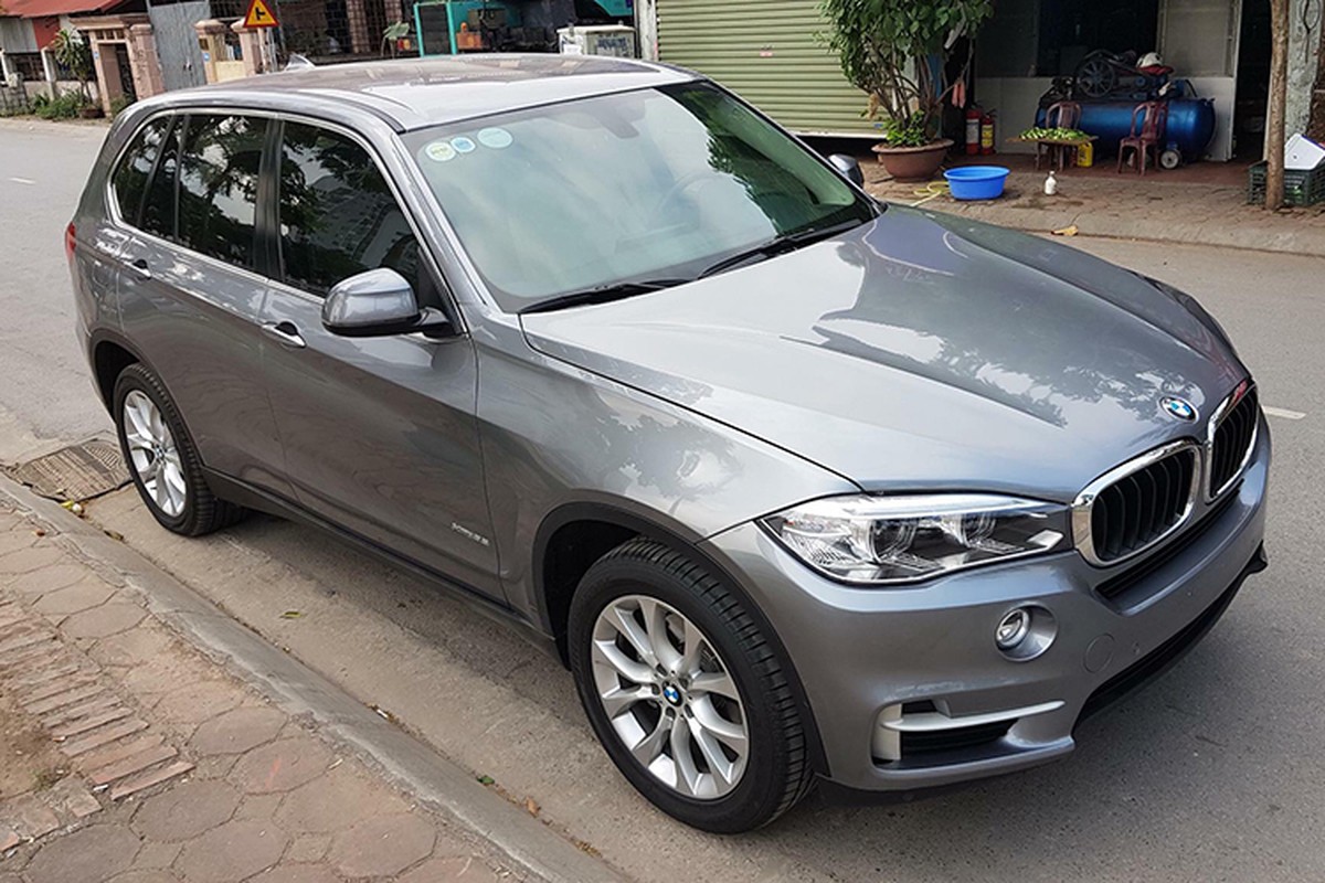 Xe sang BMW X5 - dung 5 nam, lo 1,4 ty o Ha Noi