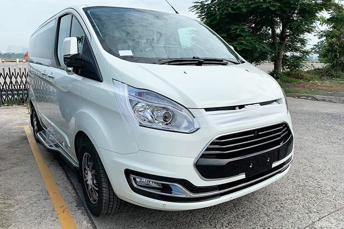 Xe Ford Tourneo de xuat tu 900 trieu dong tai Viet Nam-Hinh-11