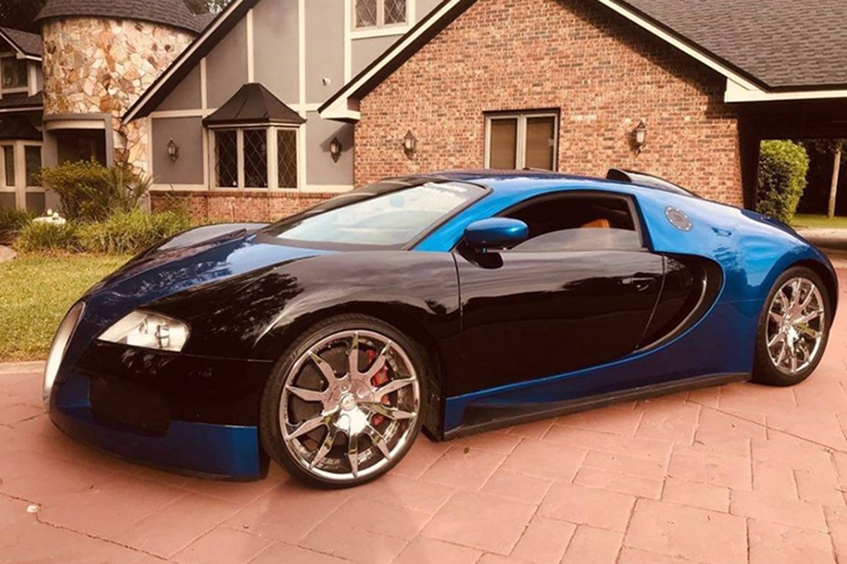 Sieu xe Bugatti Veyron nhai chao ban gan 3 ty dong-Hinh-7
