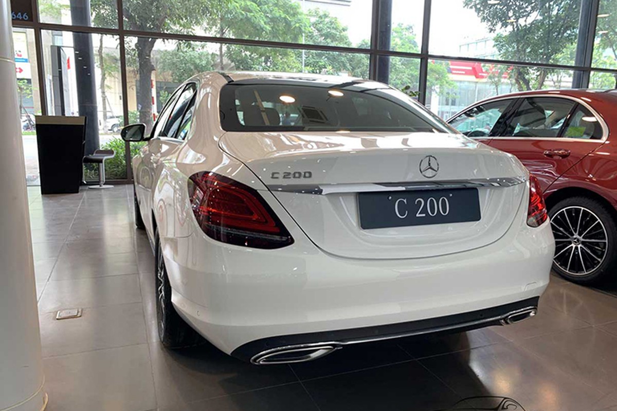 Mercedes-Benz C200 2019 moi giam toi 225 trieu tai Viet Nam-Hinh-4