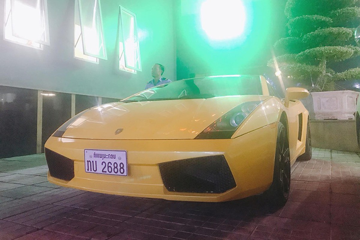 Sieu xe Lamborghini bien Lao chi 3,7 ty tai Vinh-Hinh-8