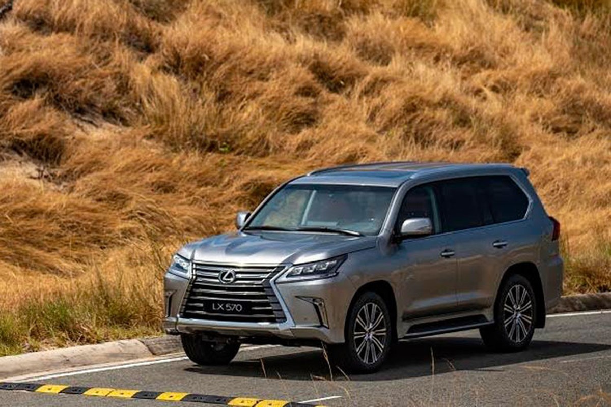 Lexus Viet Nam ra mat LX570 moi hon 8 ty dong