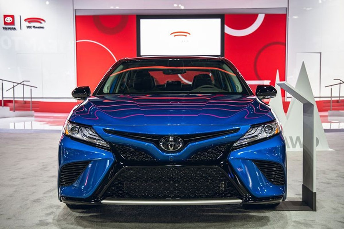 Toyota Camry AWD 2020 lo dien sau 28 nam vang bong-Hinh-8