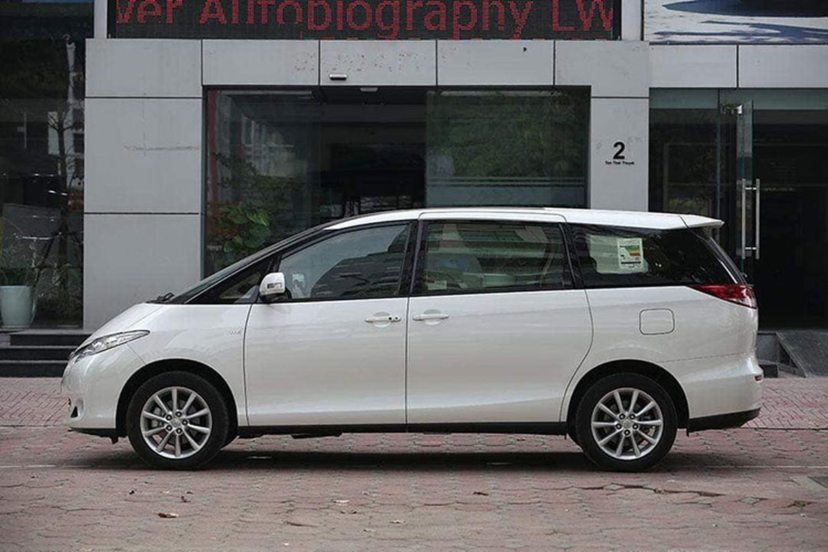 Can canh Toyota Previa 2019 gan 3 ty dong tai Ha Noi-Hinh-2