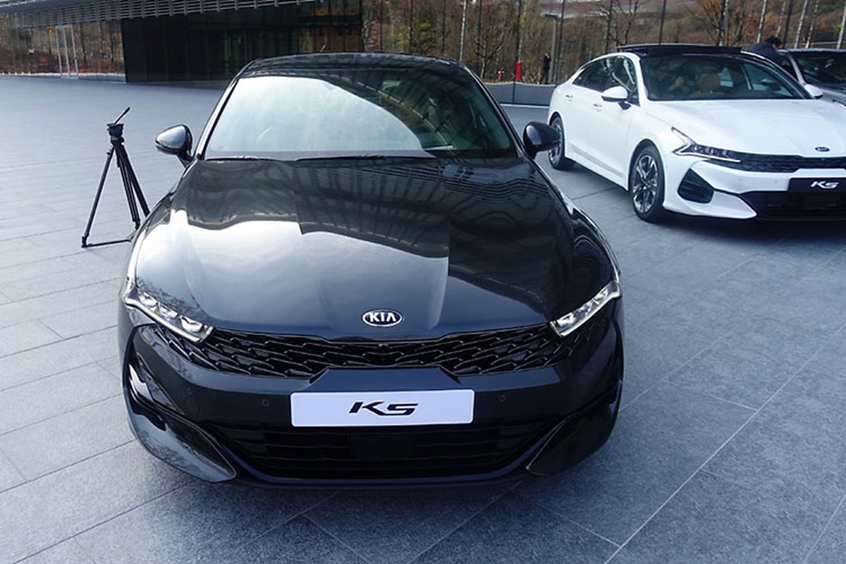 Kia Optima 2020 tu 412 trieu dong 