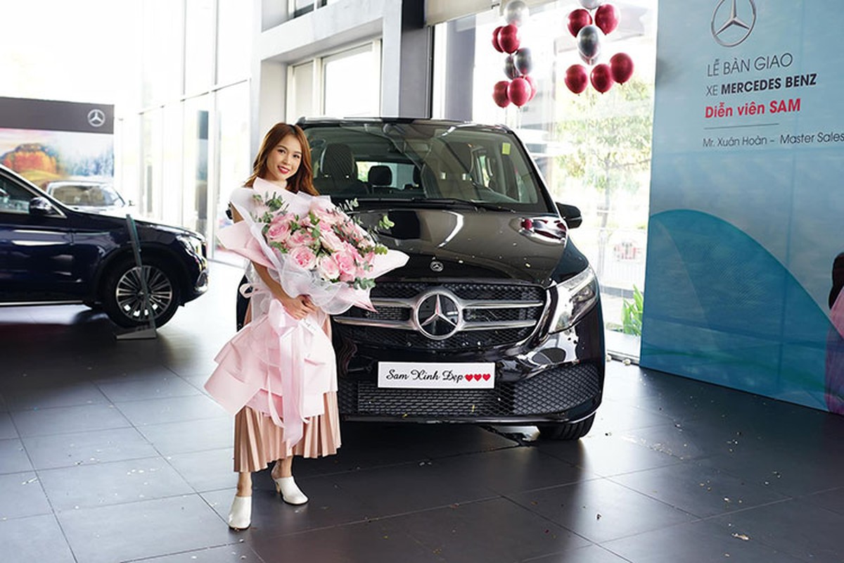 Hot girl Sam tau Mercedes-Benz V250 Luxury hon 2,5 ty dong-Hinh-9