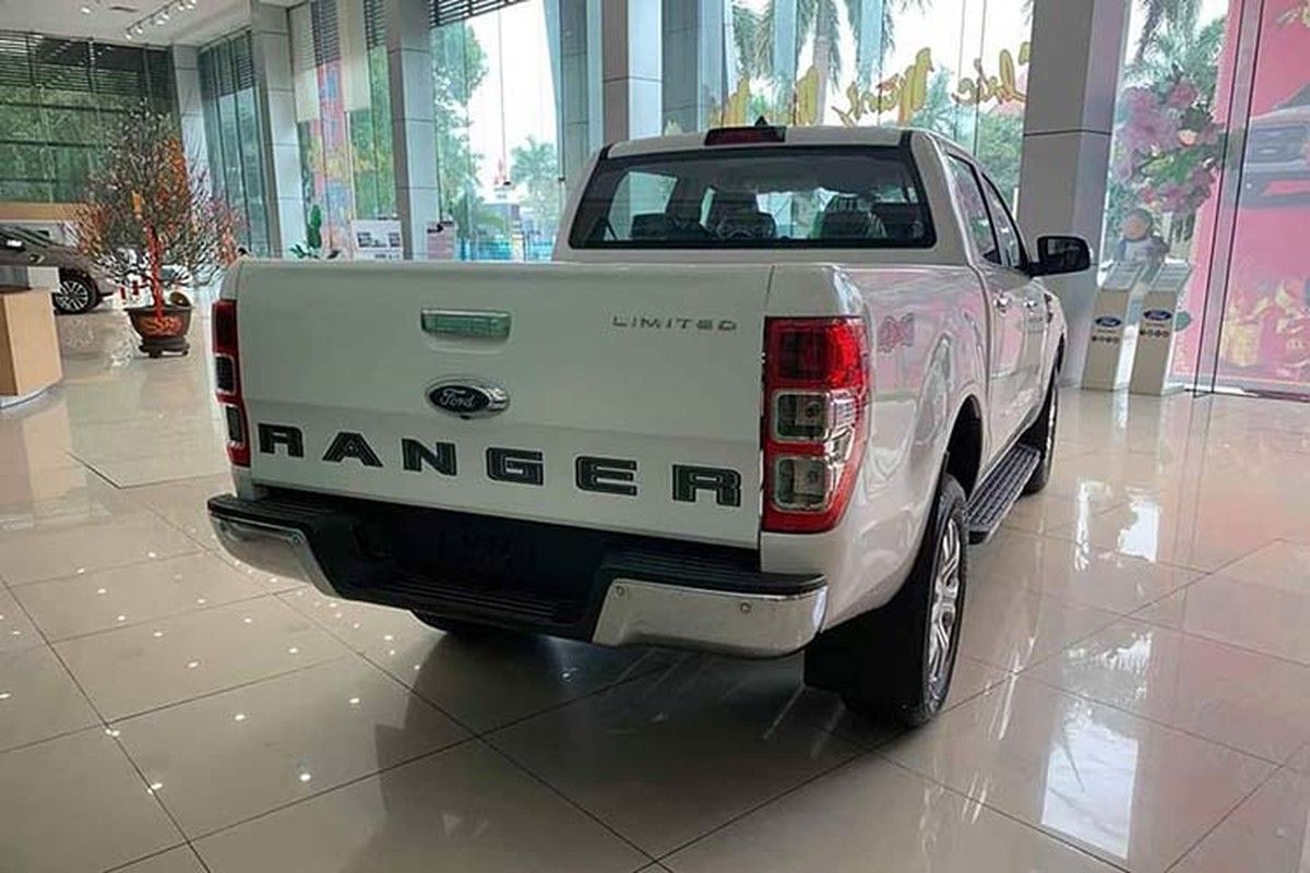 Can canh Ford Ranger Limited khoang 800 trieu dong tai Viet Nam-Hinh-8