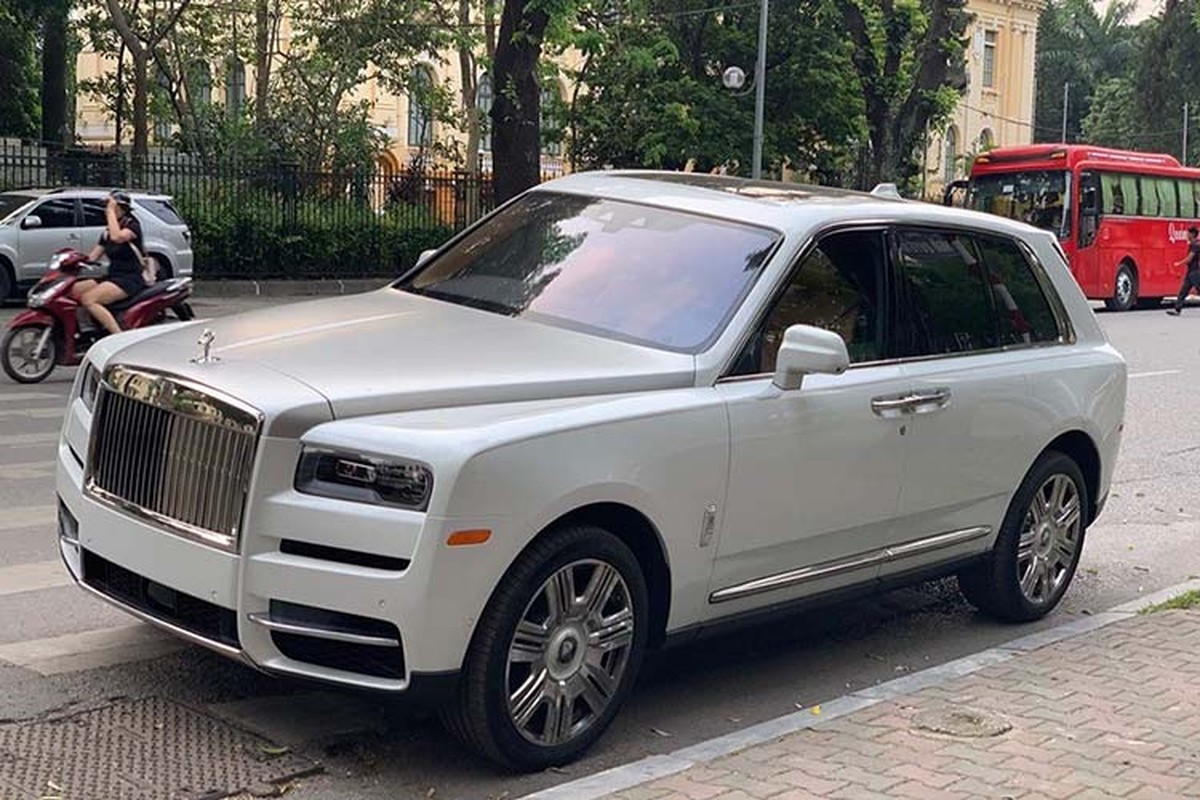 Rolls-Royce Cullinan len san xe cu chi hon 17 ty o Ha Noi-Hinh-10