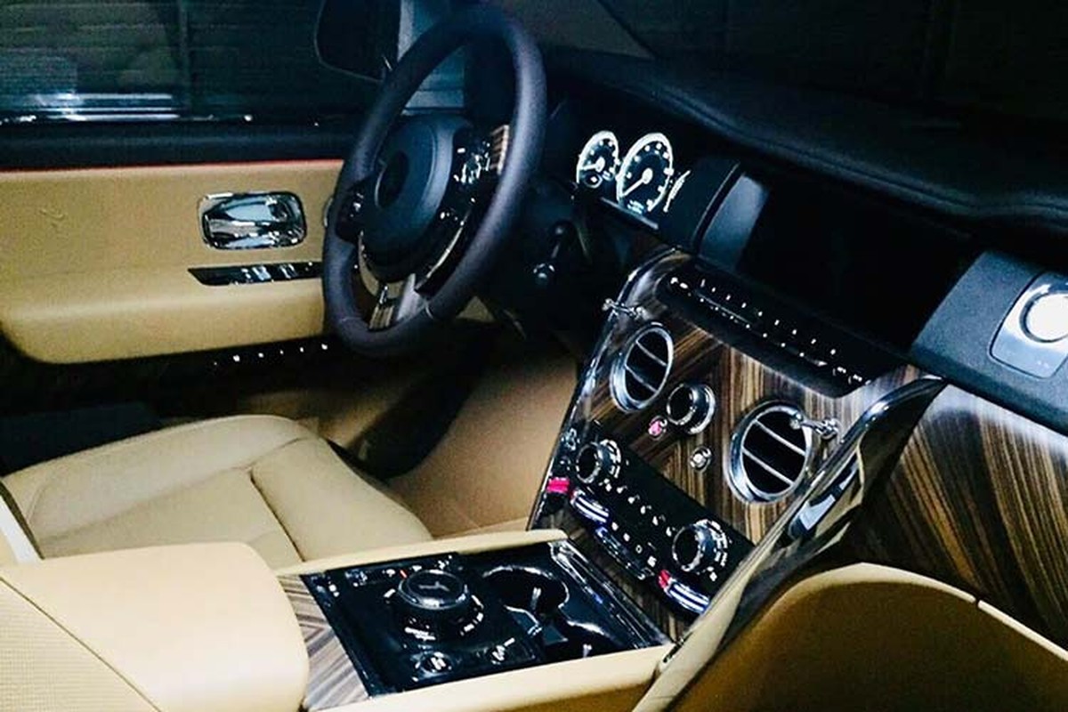 Rolls-Royce Cullinan len san xe cu chi hon 17 ty o Ha Noi-Hinh-6