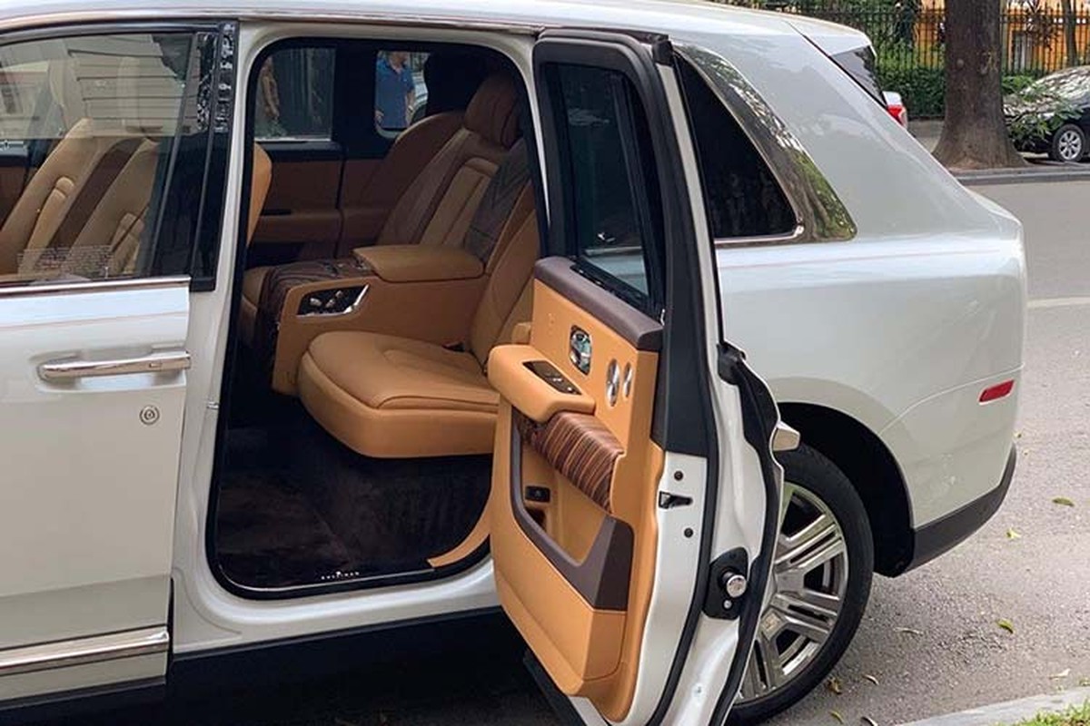 Rolls-Royce Cullinan len san xe cu chi hon 17 ty o Ha Noi-Hinh-8