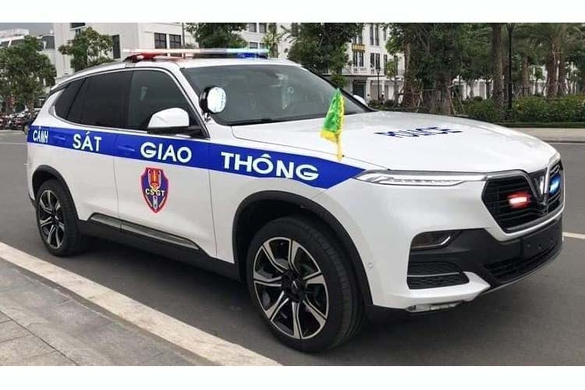 Xuat hien bo doi xe VinFast Lux danh cho CSGT Viet Nam-Hinh-7