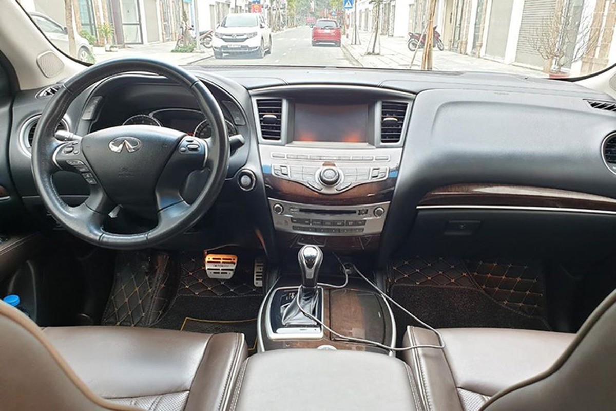 Xe sang Infiniti QX60 dung 3 nam ban hon 2 ty o Ha Noi-Hinh-4