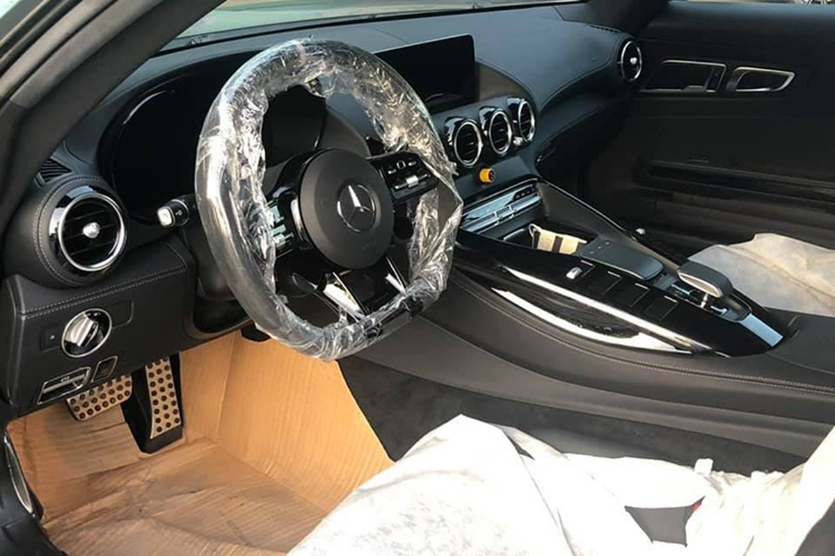 Can canh sieu xe Mercedes-AMG GT R hon 21 ty o Sai Gon-Hinh-7