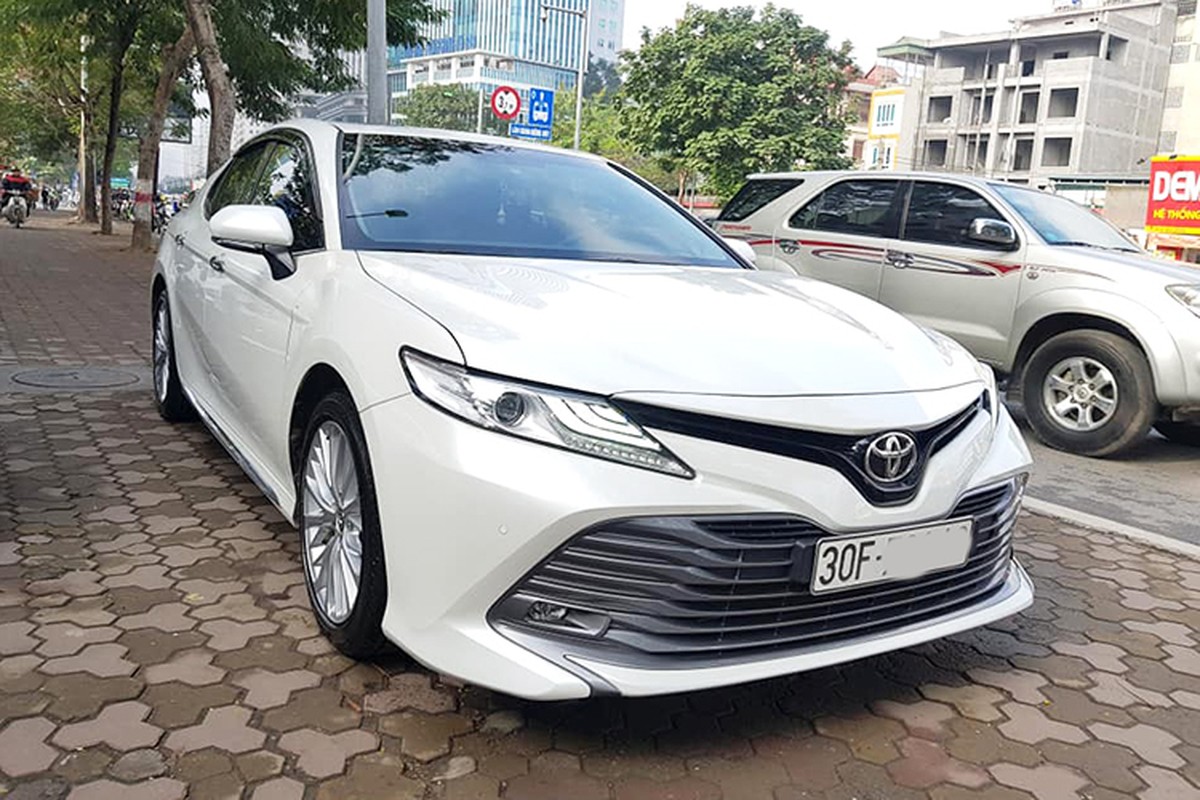 Toyota Camry 2019 