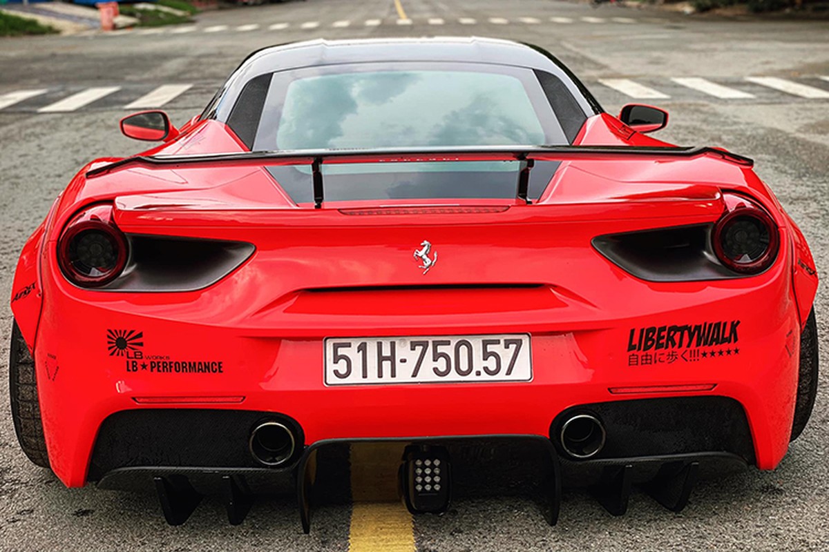 Ferrari 488 GTB Liberty Walk doc nhat Viet Nam chao ban hon 13 ty-Hinh-8