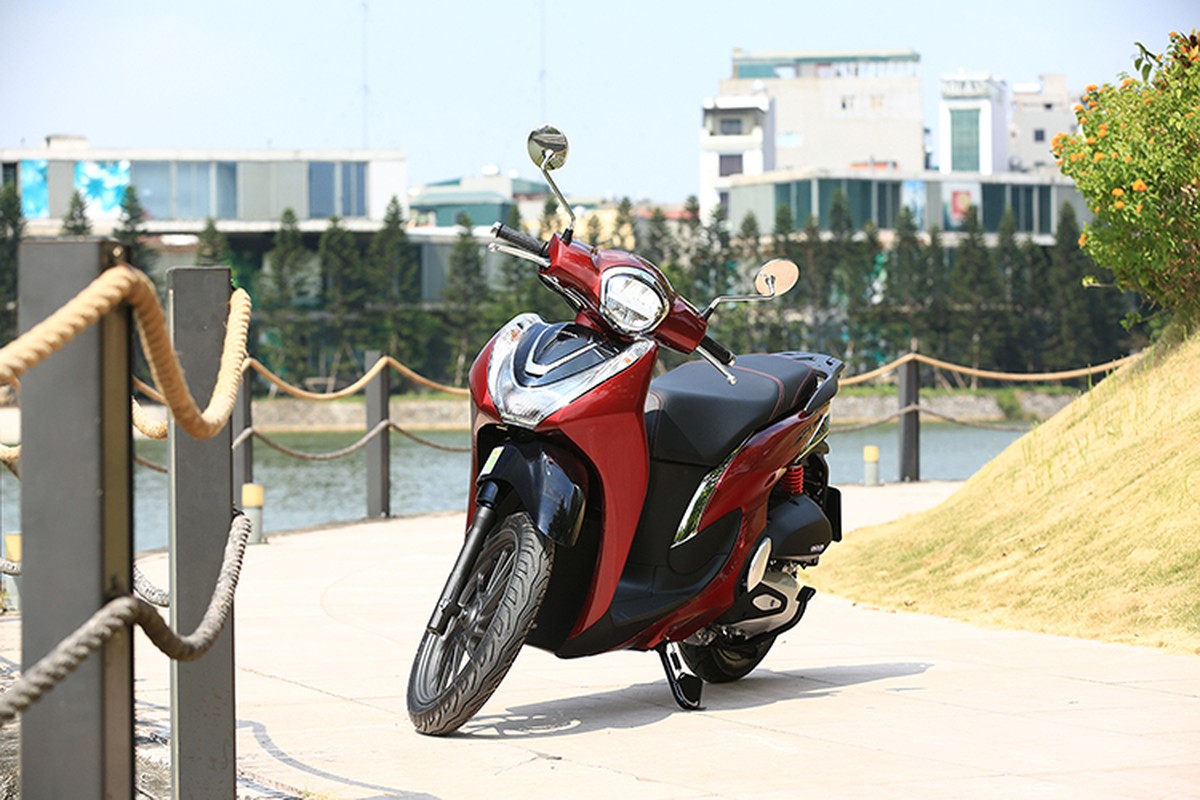 Honda SH Mode 2020 tai Viet Nam, dat nhat 59 trieu dong