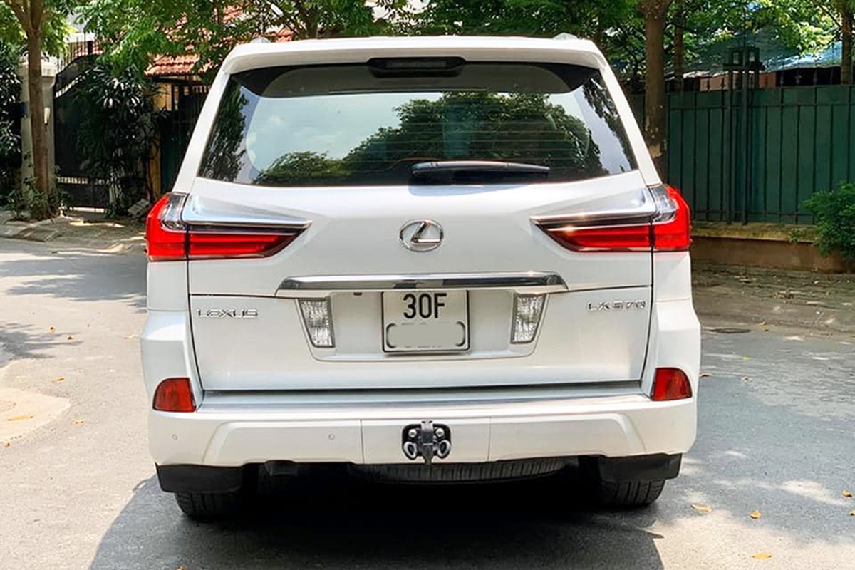 Can canh Lexus LX570 chay 4 nam hon 6 ty o Ha Noi-Hinh-3