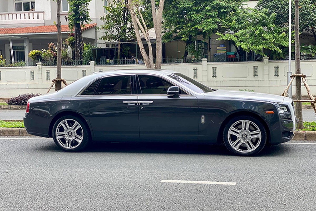 Can canh Rolls-Royce Ghost dung 9 nam hon 8 ty o Ha Noi-Hinh-2