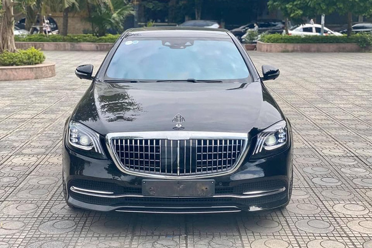 Chu xe Mercedes-Maybach S450 