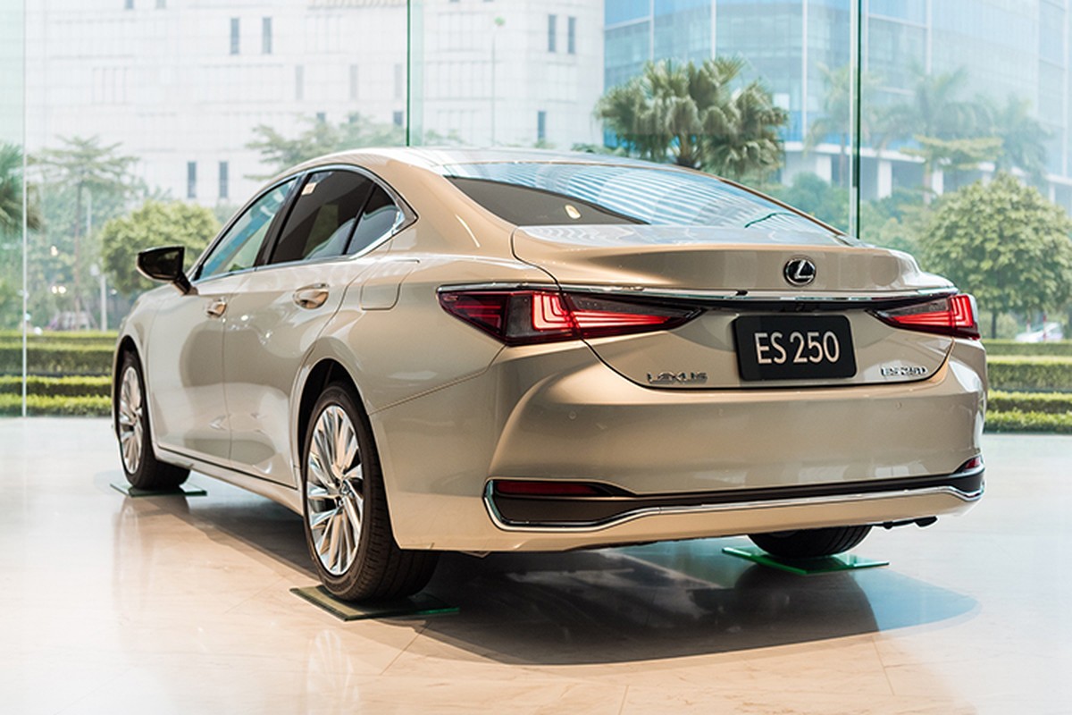 Can canh xe sang Lexus ES 2021 tu 2,54 ty tai Viet Nam-Hinh-10