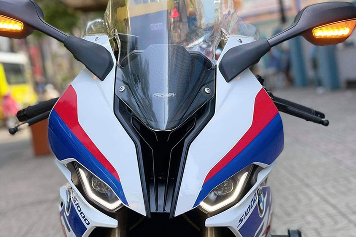 Can canh BMW S1000RR 2020 