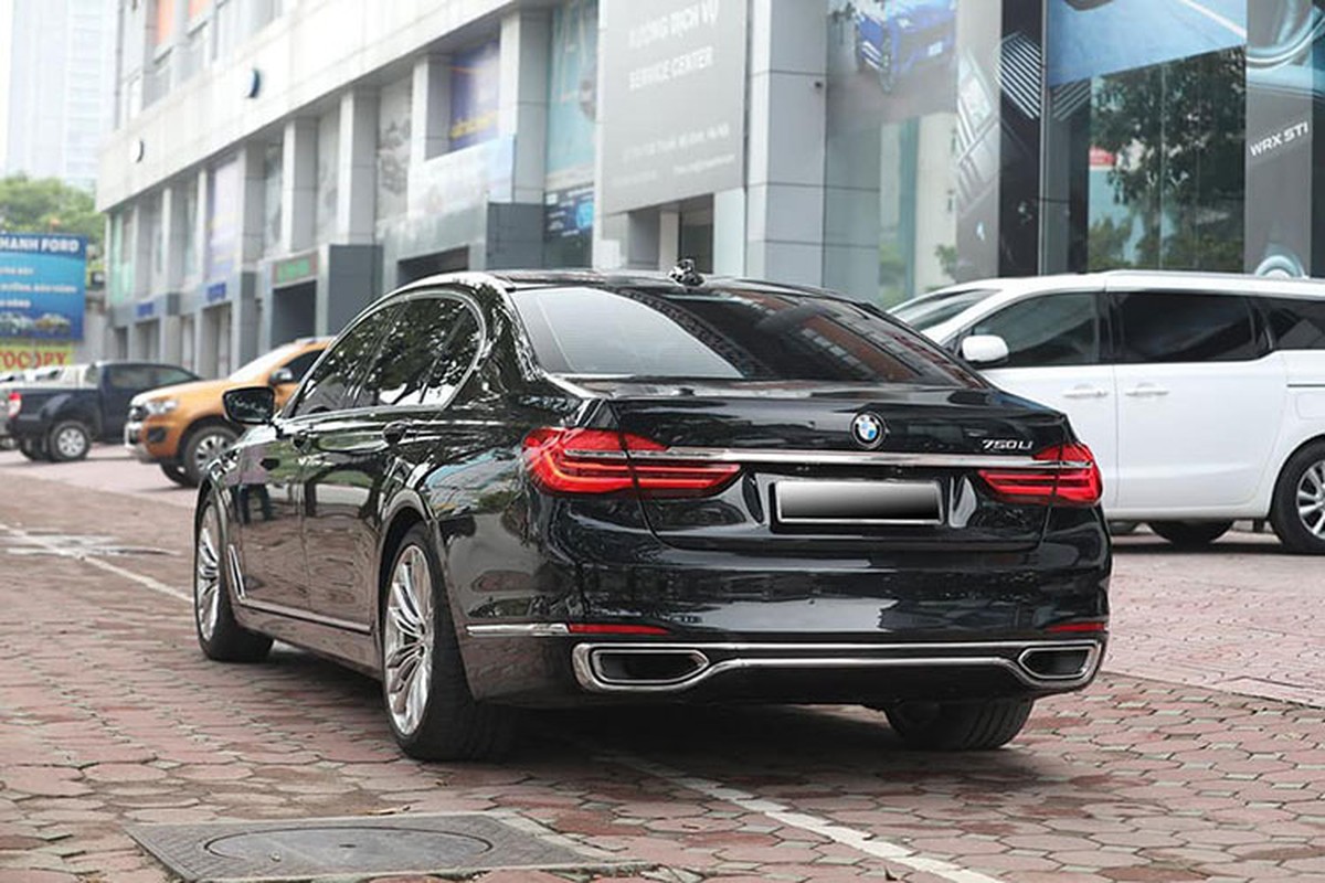 Chay 4 nam, BMW 730Li tai Viet Nam 