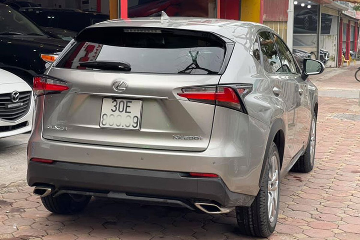 Lexus NX200T 