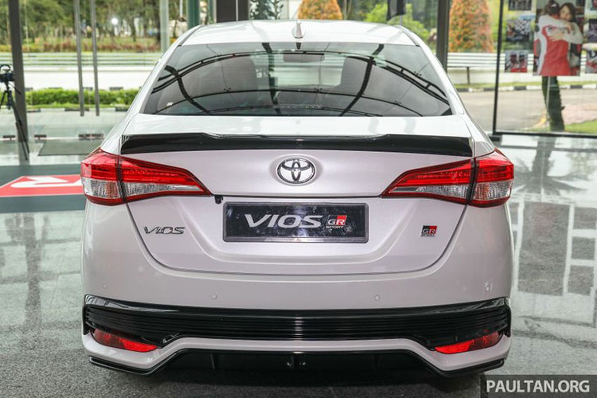 Toyota Vios GR Sport 2021 tu 557 trieu tai Malaysia ve Viet Nam-Hinh-4