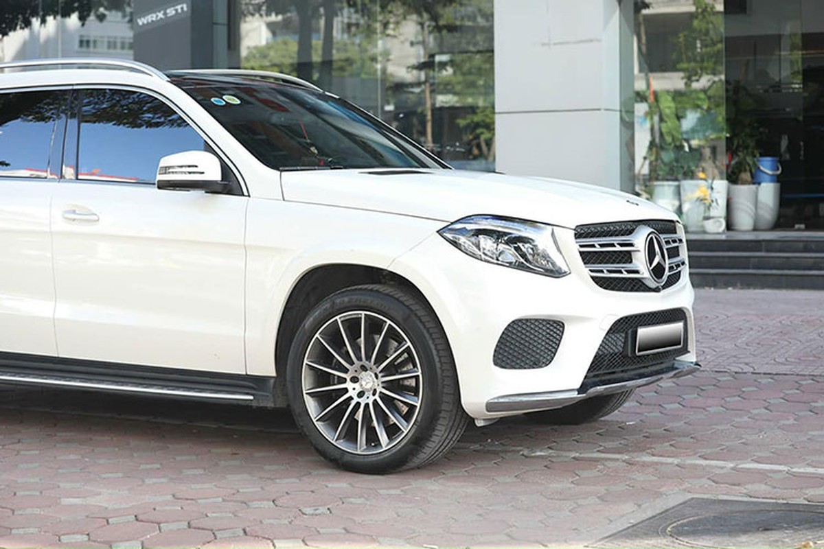 Mercedes-Benz GLS 500 chay 3 nam, 