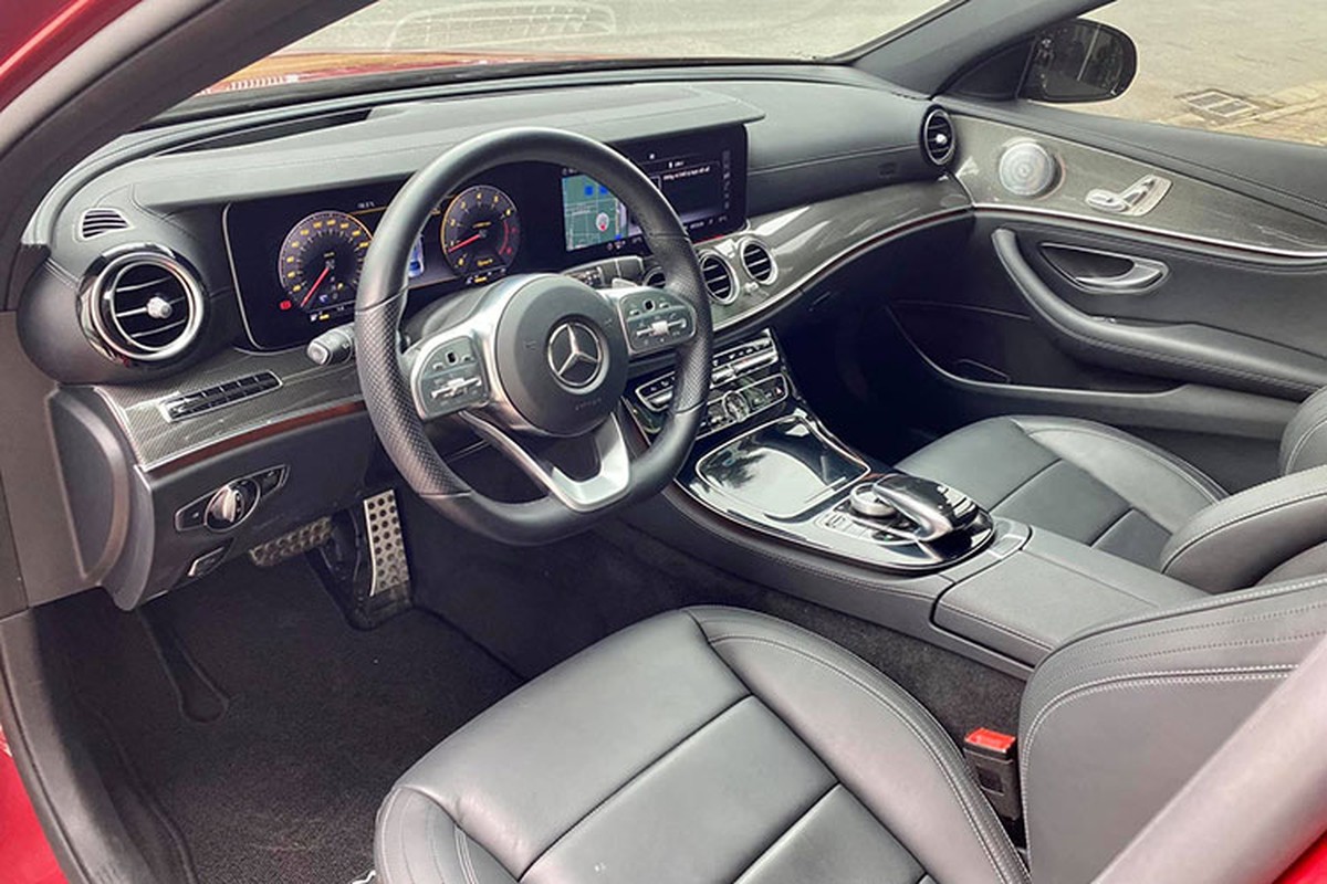 Mercedes E300 AMG 2019 