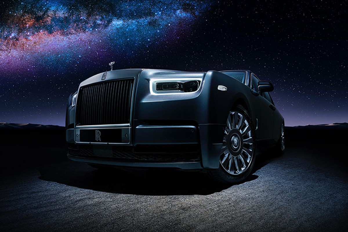 Dai gia Trung Quoc dat mua Rolls-Royce Phantom trieu do qua Wechat