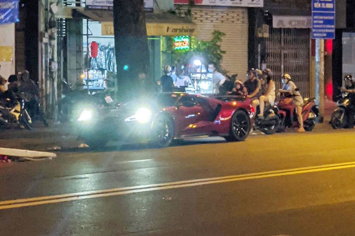 Ford GT sieu dat, sieu hiem dau tien ve den Viet Nam