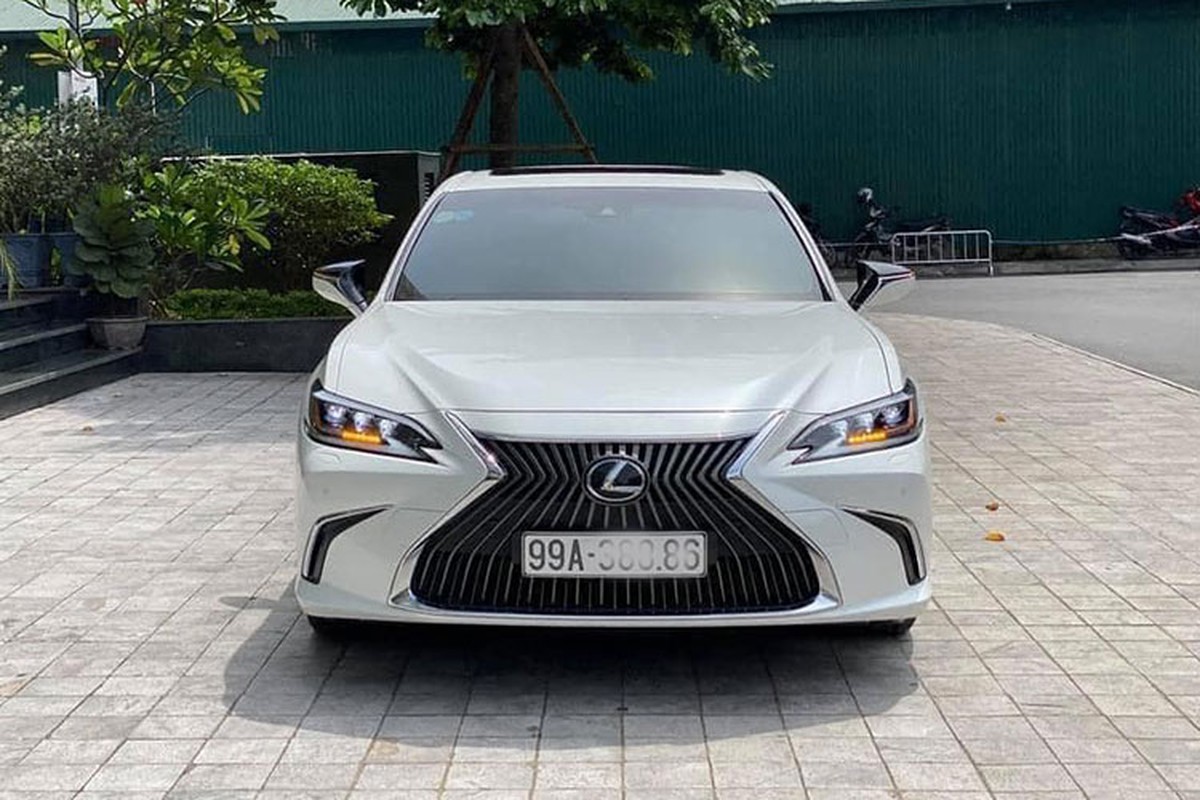 Lexus ES hang sang chay 1 nam, van hon 2,6 ty tai Bac Ninh-Hinh-11