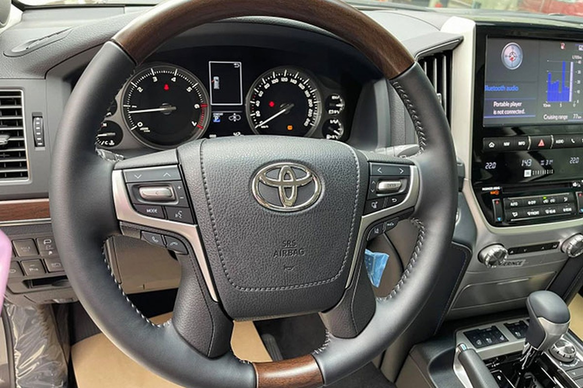 Toyota Land Cruiser 2021 mau 