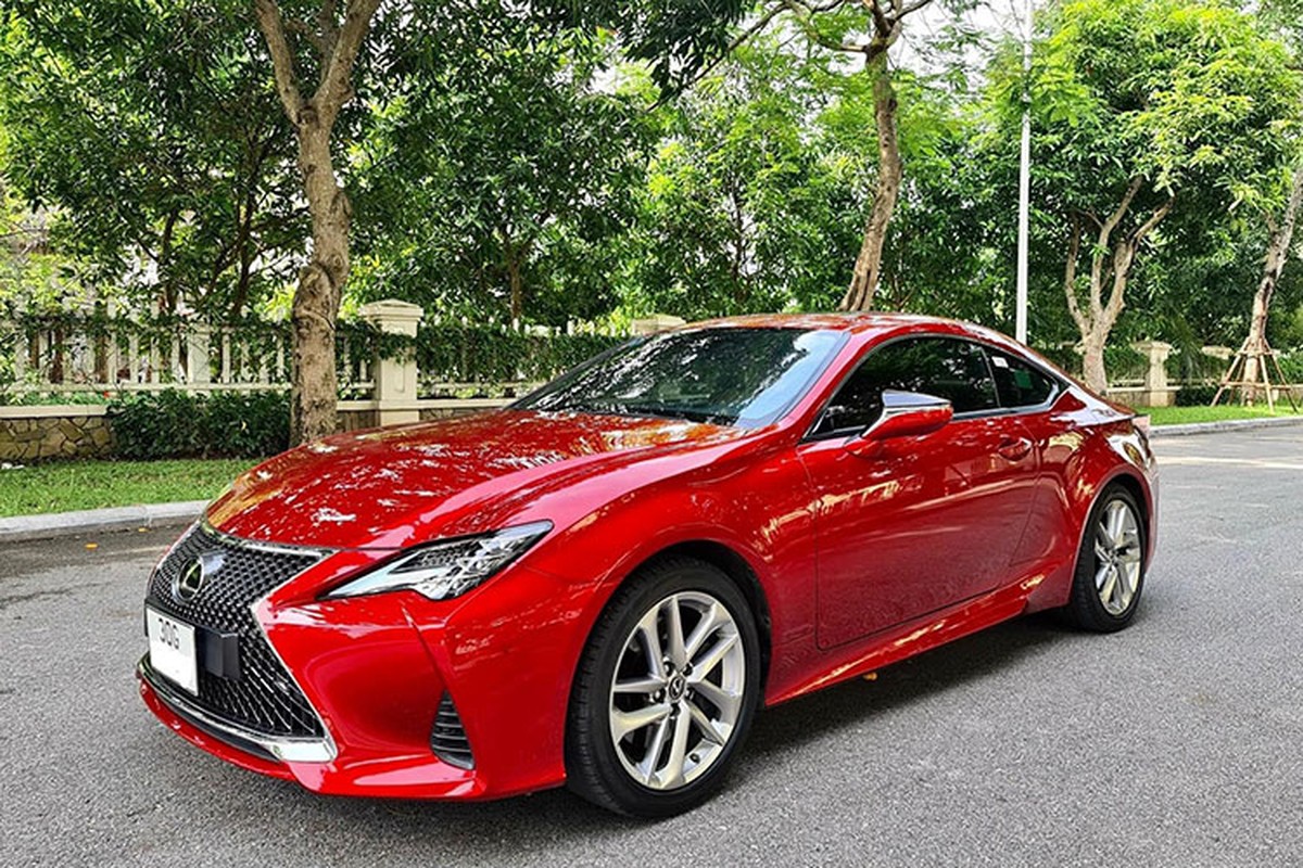 Can canh Lexus RC 300 