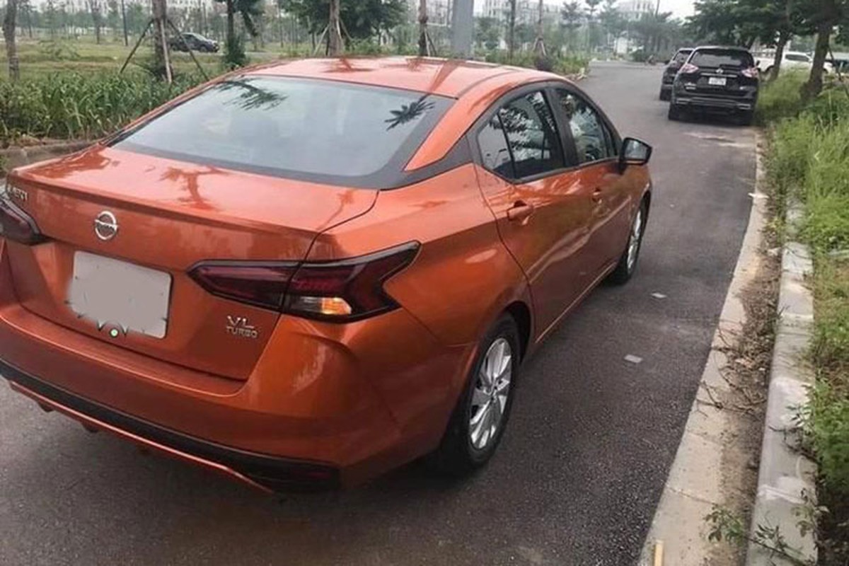 Nissan Almera 2021 gia re 