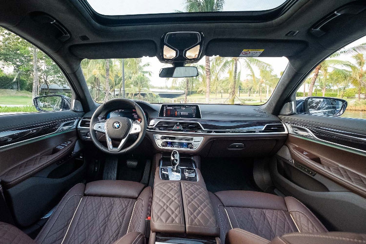 BMW 7-Series giam gan nua ty tai viet Nam, 