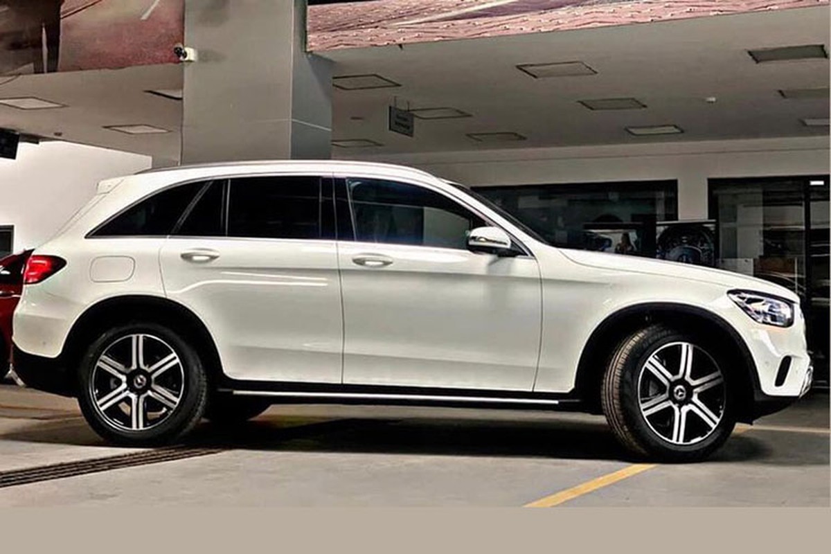 Tien ve Phan Van Duc tau Mercedes-Benz GLC hon 2 ty dong-Hinh-4