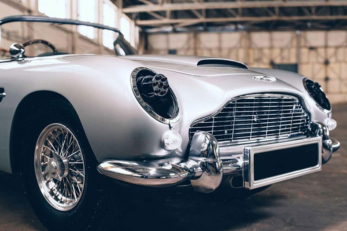 Aston Martin DB5 Junior - sieu xe diep vien 