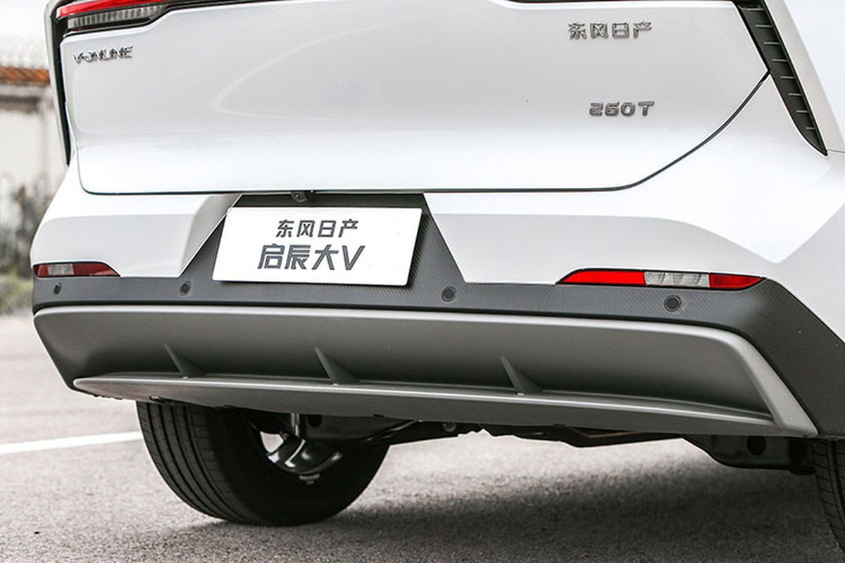 Venucia SUV cua Trung Quoc chi 349 trieu dong, logo nhu VinFast-Hinh-5